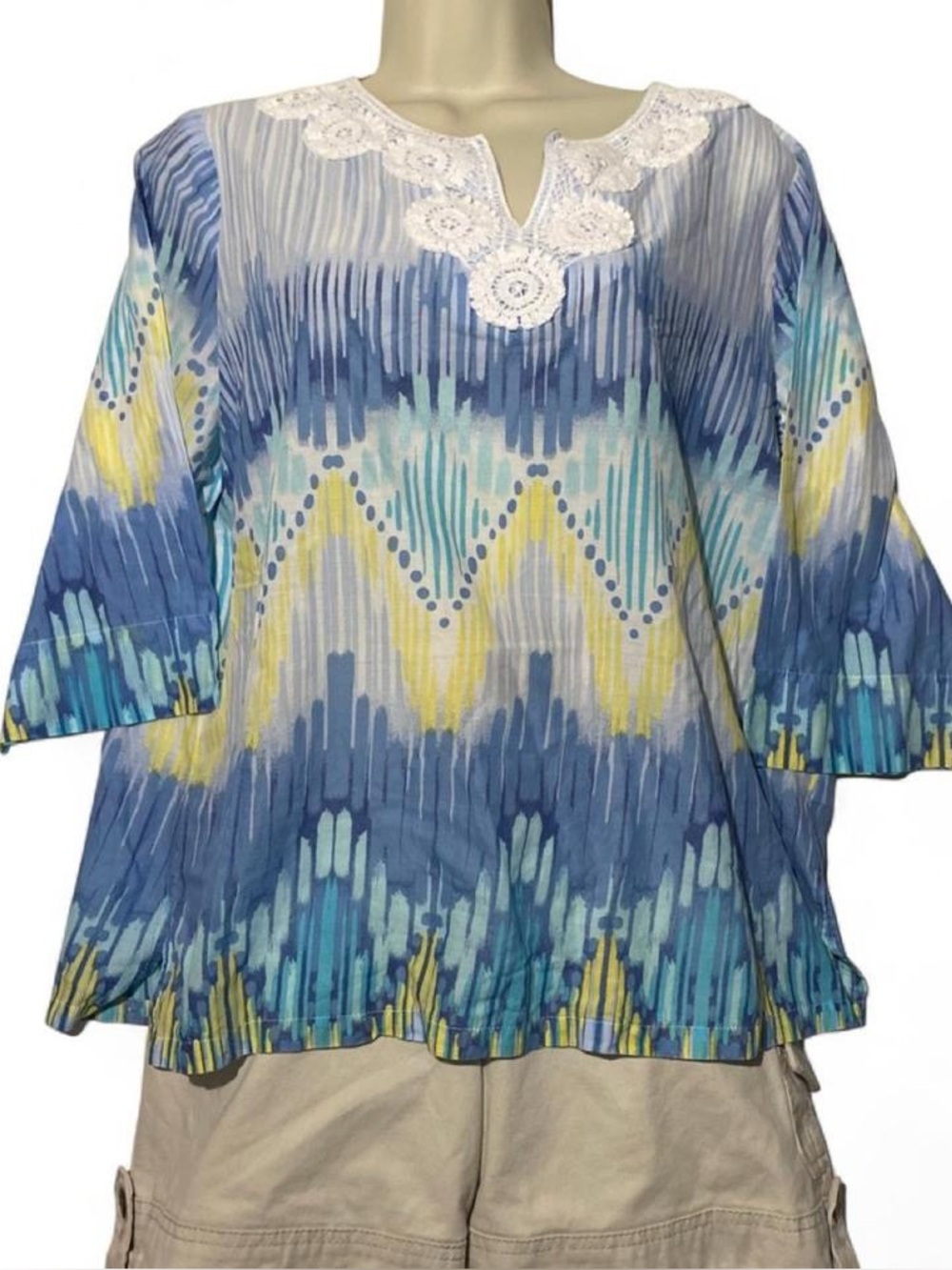 Alfred Dunner Blue, Yellow & White Embroidered Yoke Tunic Top